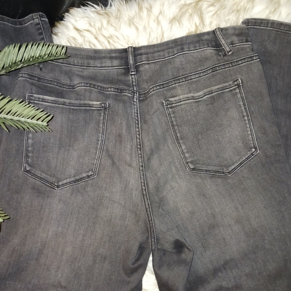 Vera Wang Gray Skinny Jeans sz 16 - Picture 5 of 12